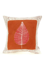 Load image into Gallery viewer, Zambian Hand Painted Luangwa Leaf Clay Pillow